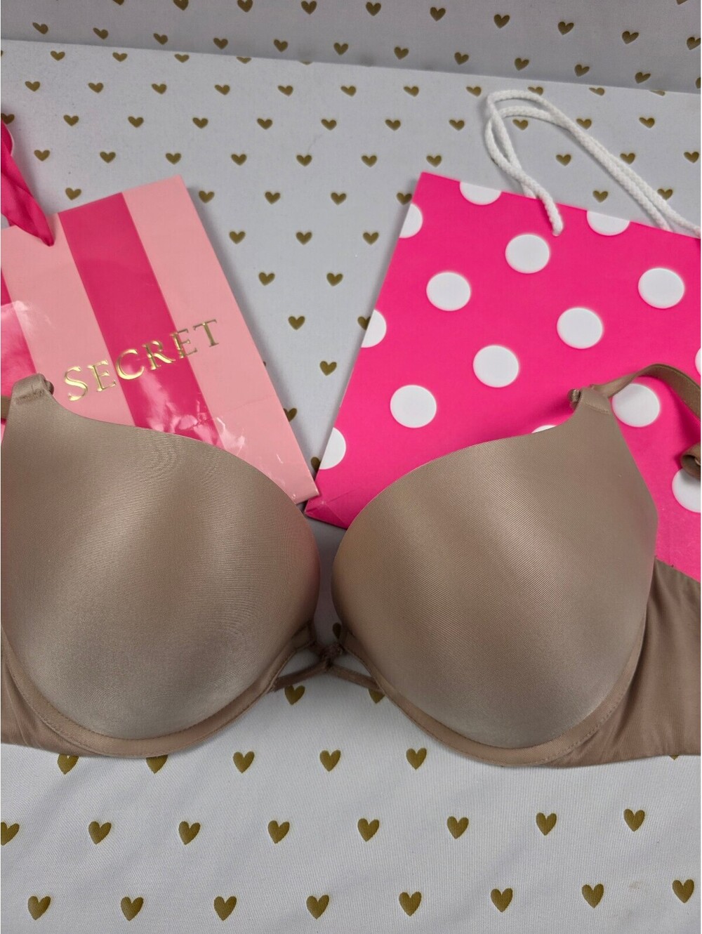 Victorias Secret Beige Bombshell Add 2 Sizes Push Up Bra 36C